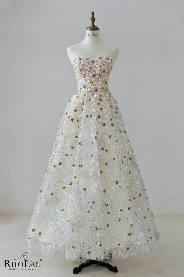 LWC6826 Classic Sweetheart Neck Knee Length Evening Gown