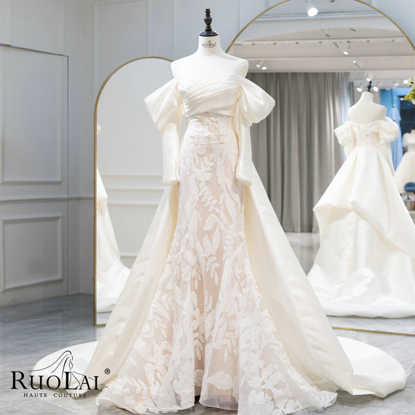 Luxury Off The Shoulder Strapless Long Sleeve Lace Wedding Dress