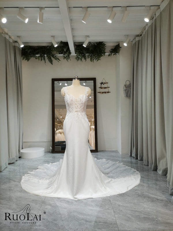 Classic Sweetheart Neck Appliques Lace Mermaid Bridal Dress