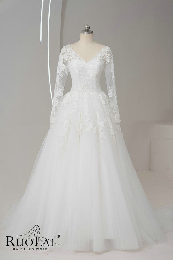 Luxury Long Sleeves Lace Appliques Wedding Dresses