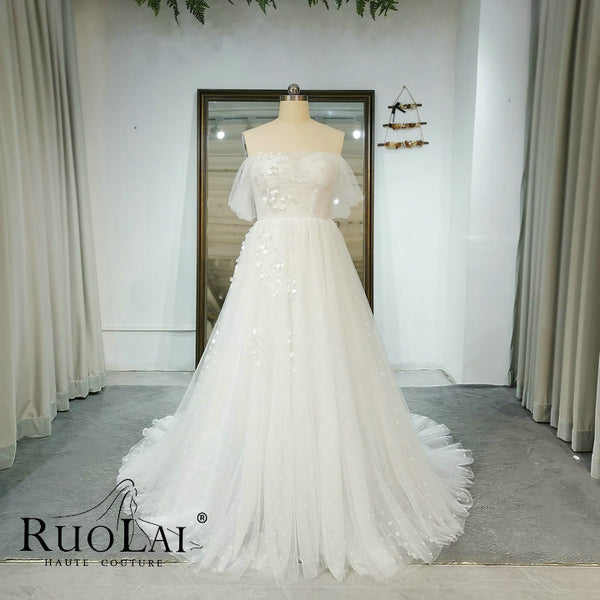 Elegant Off-The-Shoulder Sweetheart Neck Ivory Tulle Wedding Dress