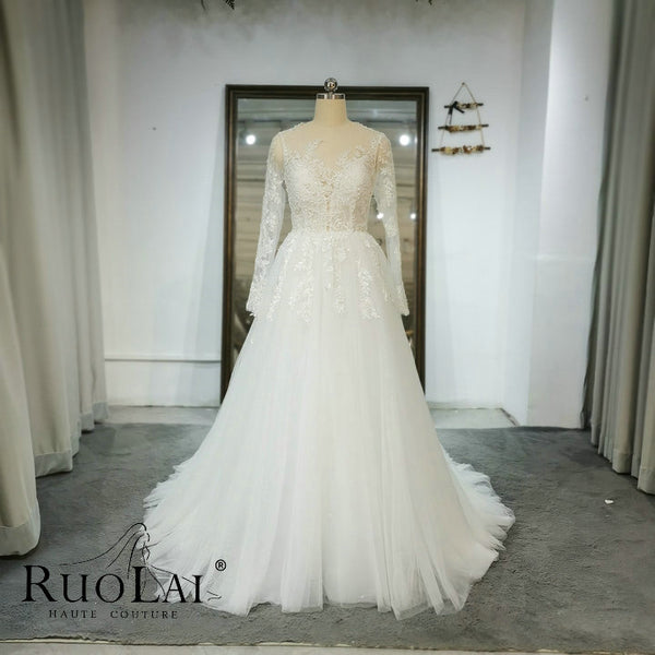 Elegant Long Sleeve O Neck Appliques Lace Wedding Dresses