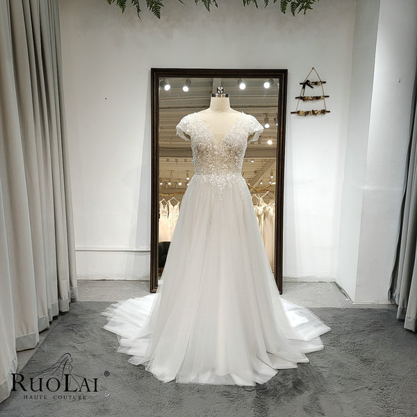 Elegant V Neck Women's Long Tulle Dress For Wedding