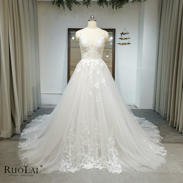 Elegant Ivory Spaghetti Straps V-Neck Lace Wedding Dress