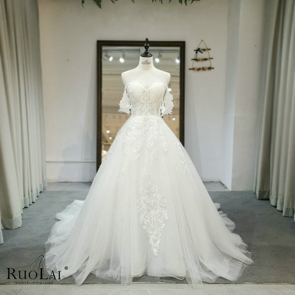 QW01506 Gorgeous Sweetheart Neckline Lace Ball Gown Wedding Dresses