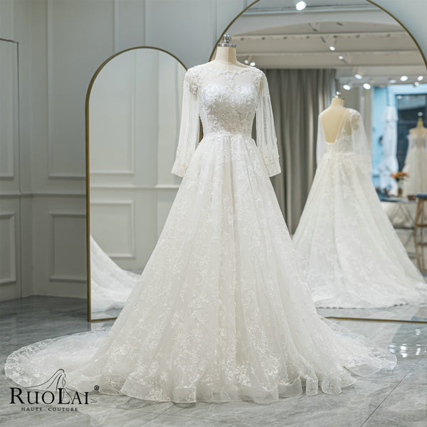 QW01670 Elegant Vintage Lace O Neck Illusion Long Sleeve Wedding Dress