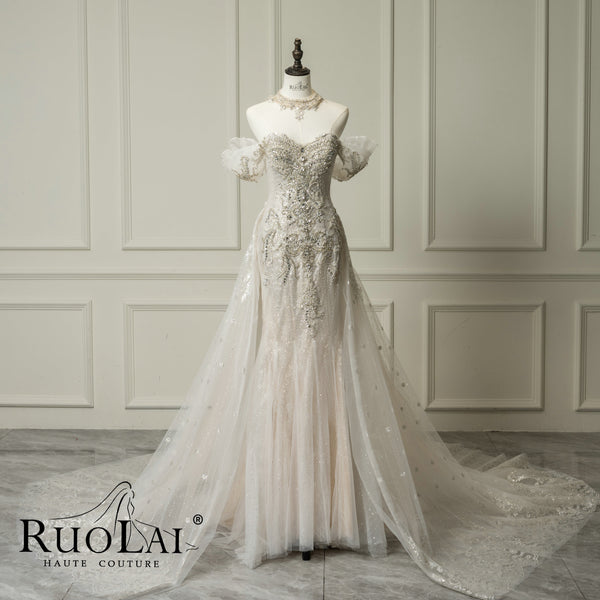 Luxury Beaded Sweetheart Neck Wedding Dress with Detachable Train