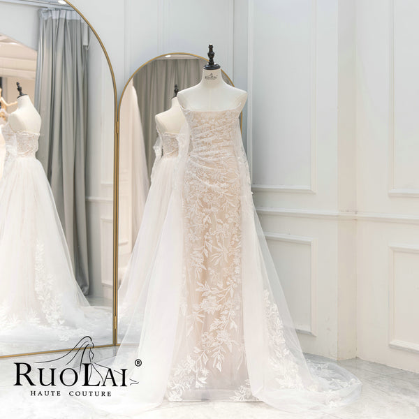 Unique Detachable Long Sleeve Over Skirt 2 in 1 Bridal Lace Wedding Dress