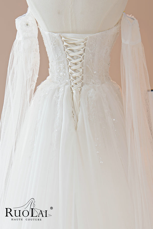 Glamorous Sweetheart Neck Tulle A Line Wedding Dresses for Bride