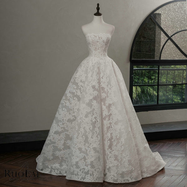 QW02137 Gorgeous Strapless  Lace Ball Gown Wedding Dress