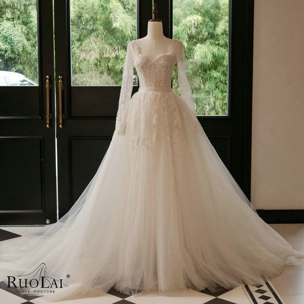 QW02198 Elegant Long Sleeve Sweetheart Neck Lace Wedding Dresses
